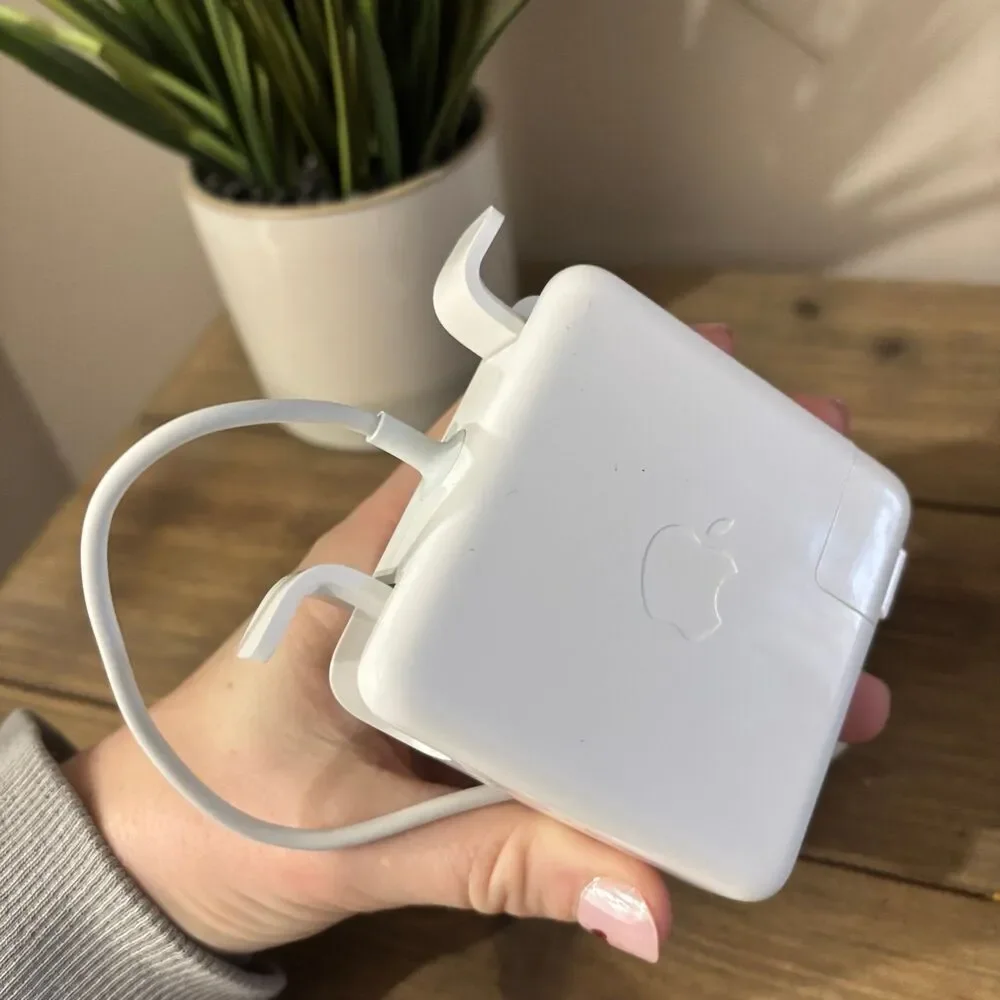 Apple 85W MagSafe AC Adapter Power Cord A1343